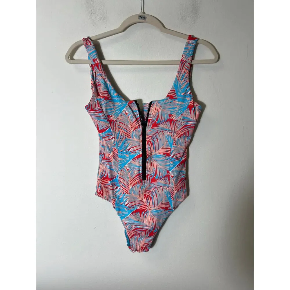 NWT Vetchy One Piece Swimsuit Sz S